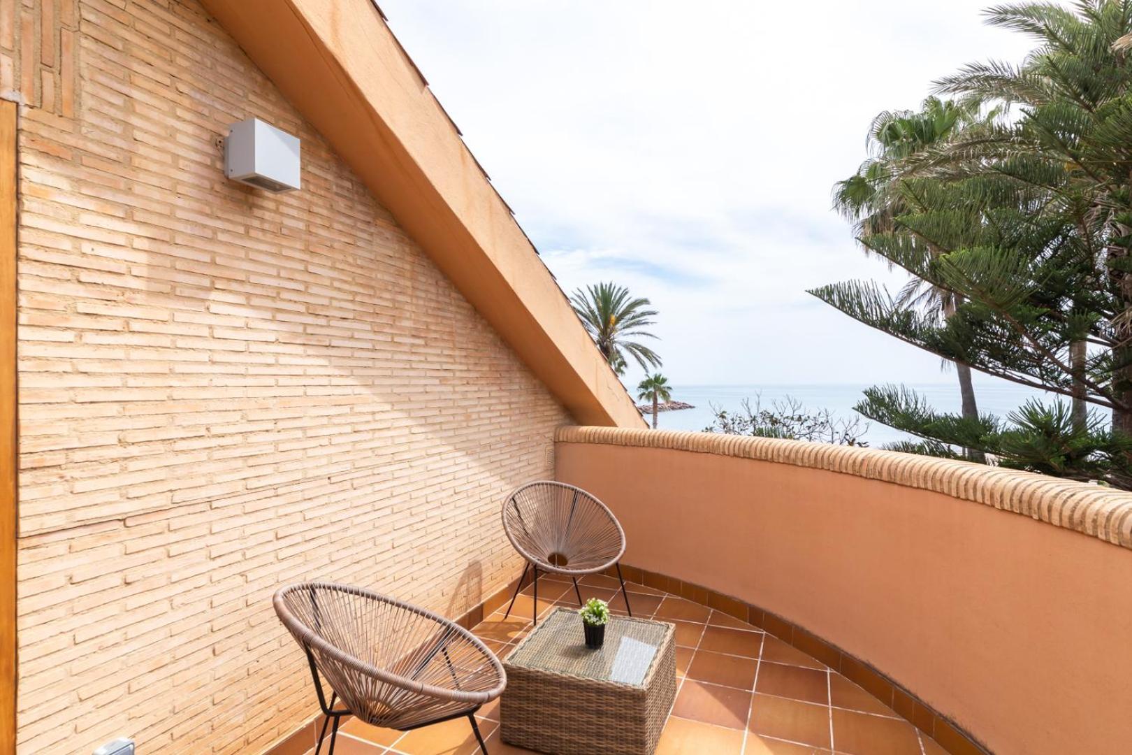 Dolce Vita B&B - Only Adults Playa Pobla de Farnals Exterior photo